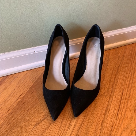 ASOS Black velvet pumps - Picture 3 of 5